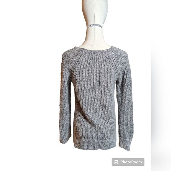 Abercrombie & Fitch Gray Sweater - Picture 2 of 6